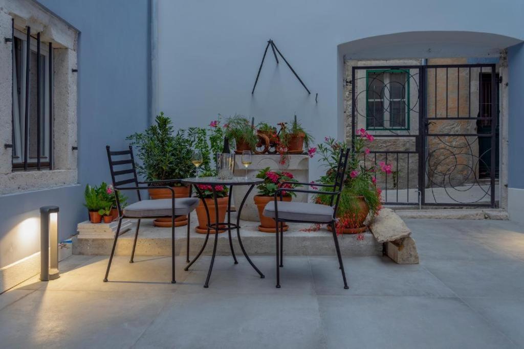 Boutique Rooms Mirabilis Skradin Exterior foto