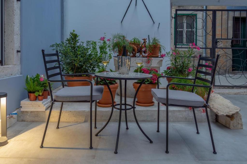 Boutique Rooms Mirabilis Skradin Exterior foto